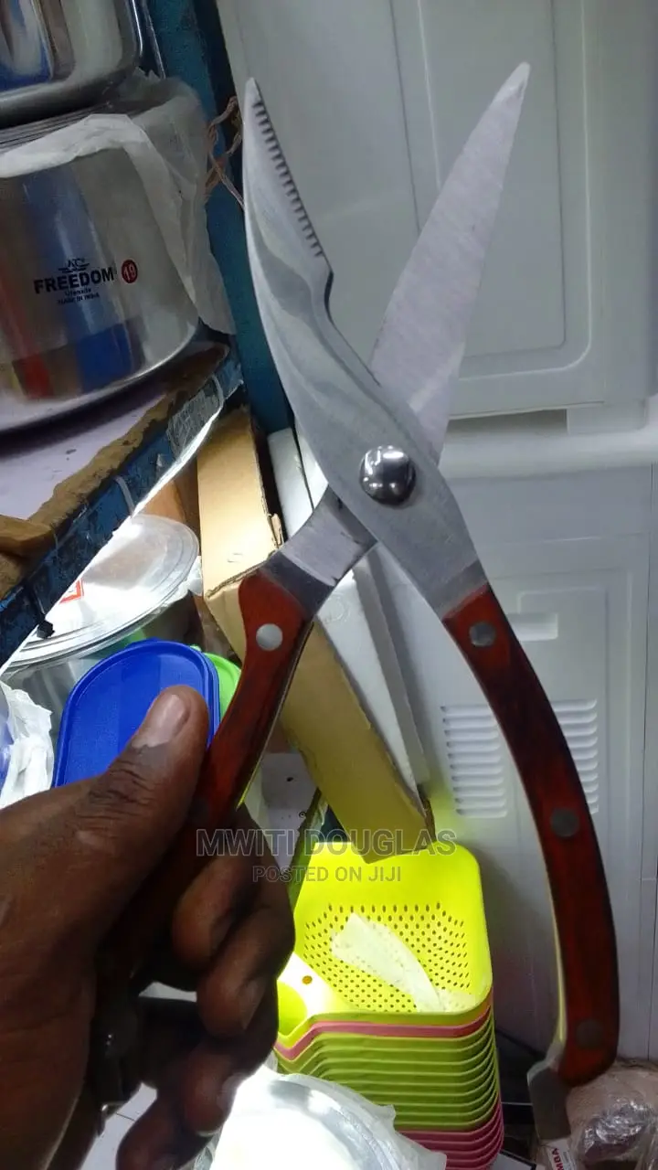 Chicken Scissors