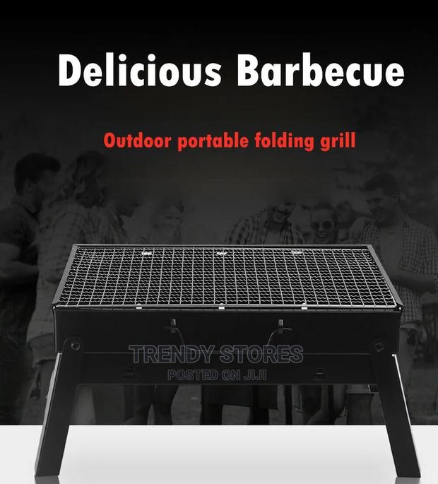 Portable/Foldable BBQ Charcoal Grill - thumbnail 3
