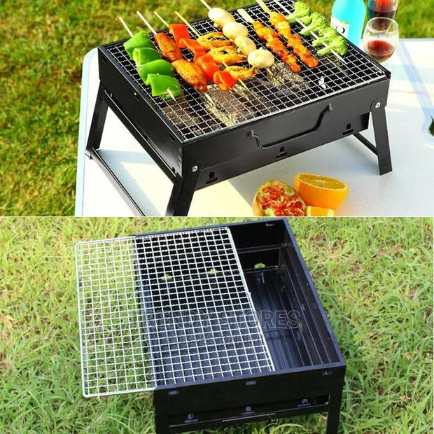 Portable/Foldable BBQ Charcoal Grill - main view