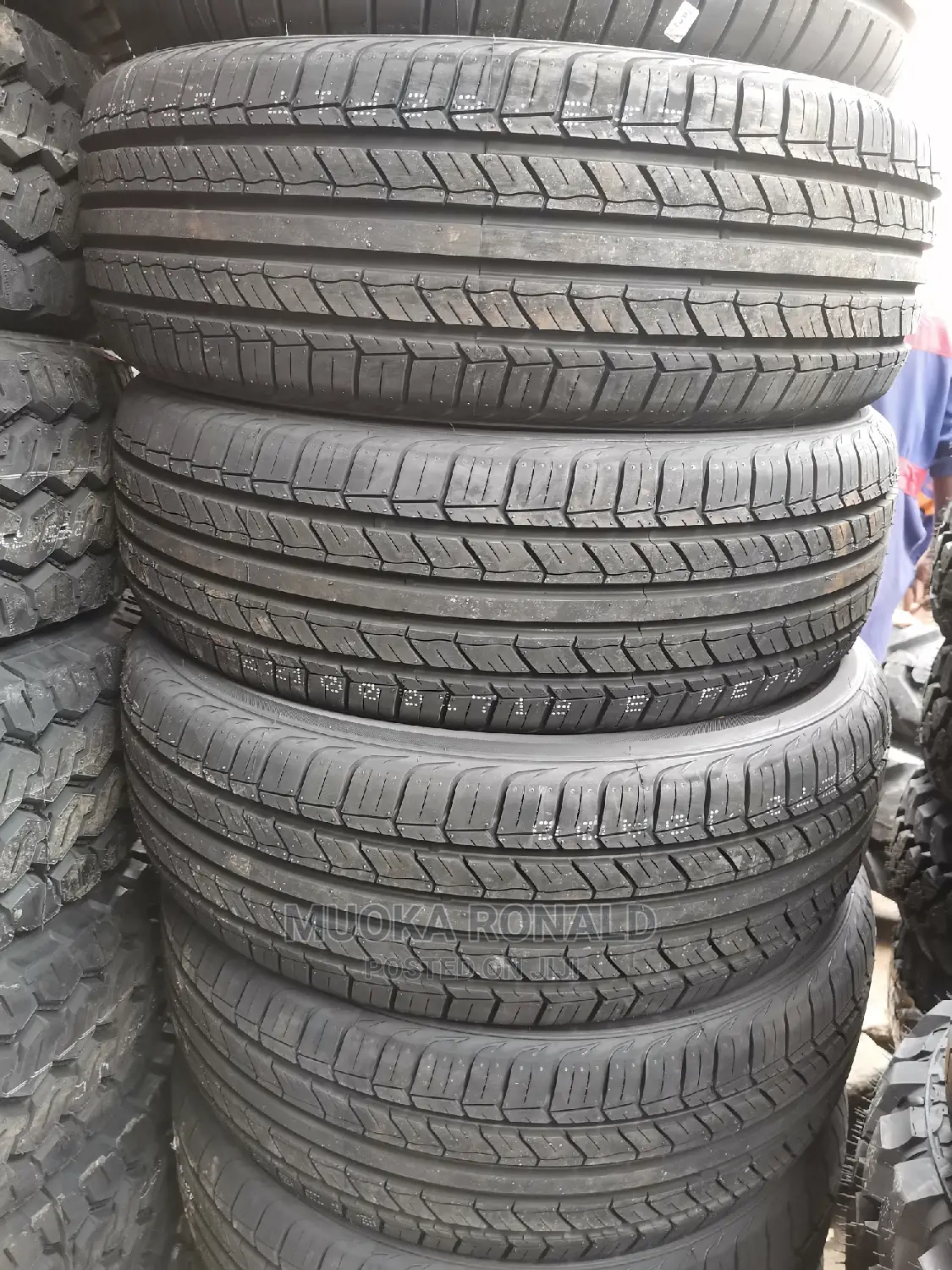 225/60r17 Blackhawk Tyre