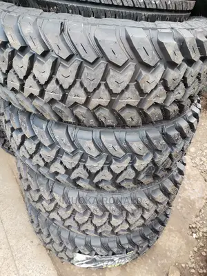 265/75r16 Blackhawk Tyre (M/T