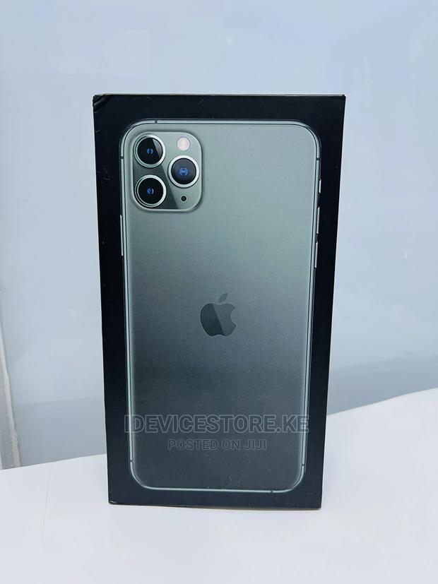 New Apple iPhone 11 Pro 256 GB Green - main view