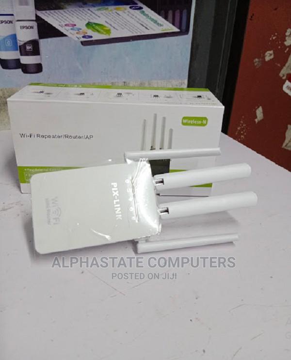 PIXLINK 300mbp Wireless WIFI Repeater Booster