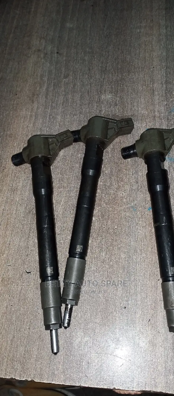 Toyota Mazda Nozzle