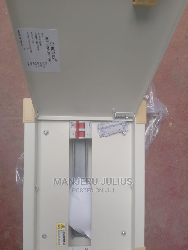 12way Consumer Unit - thumbnail 4