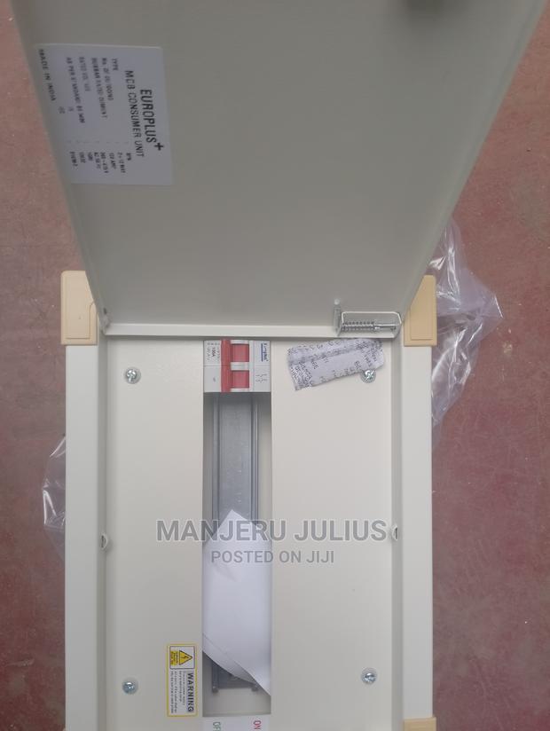 12way Consumer Unit - thumbnail 3