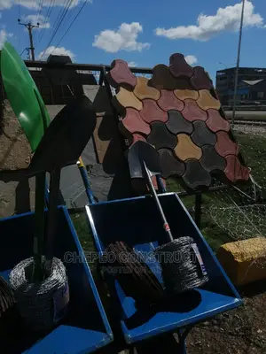 Shovel Spades for Construction Purposes