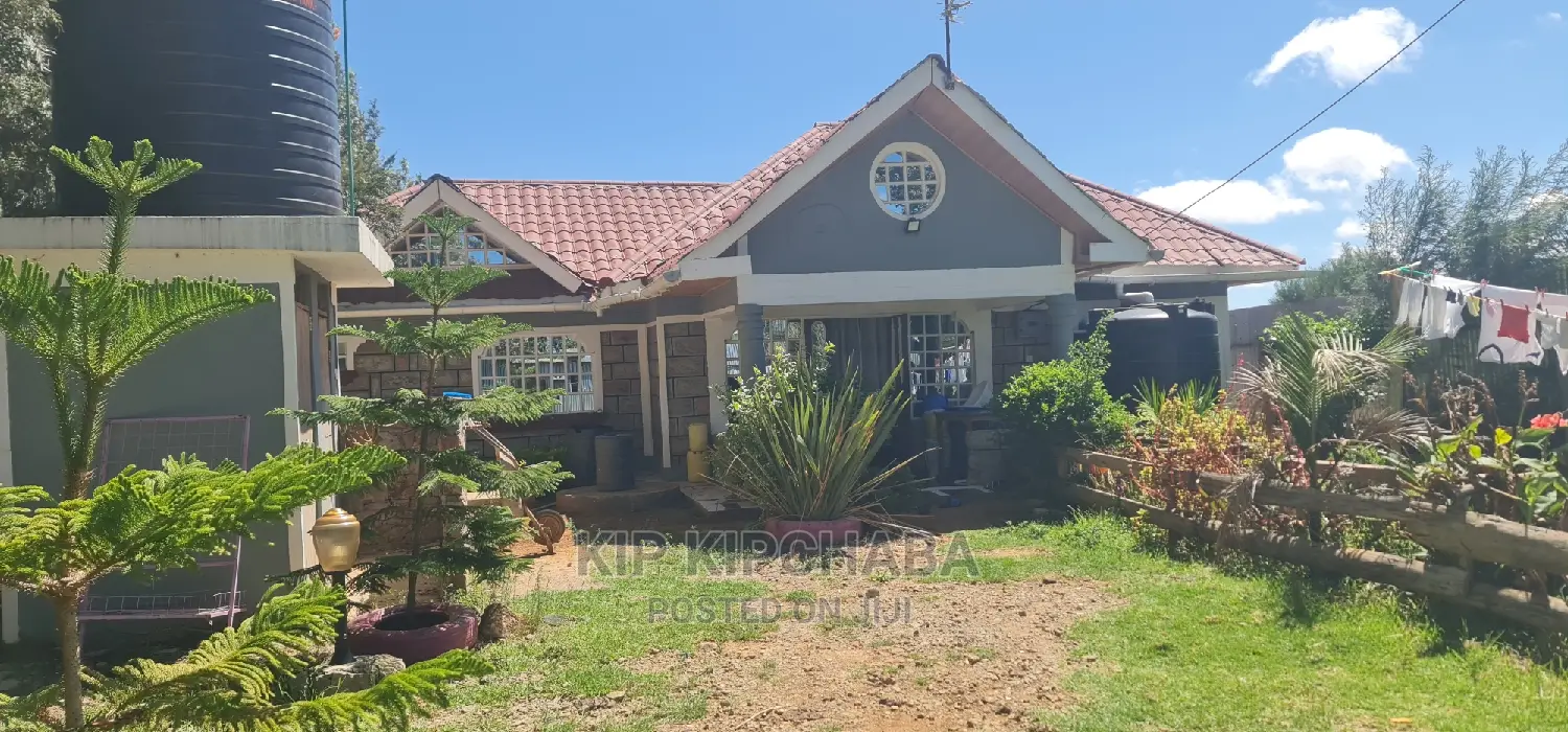 1bdrm Bungalow in Sogomo, Kuinet for Sale
