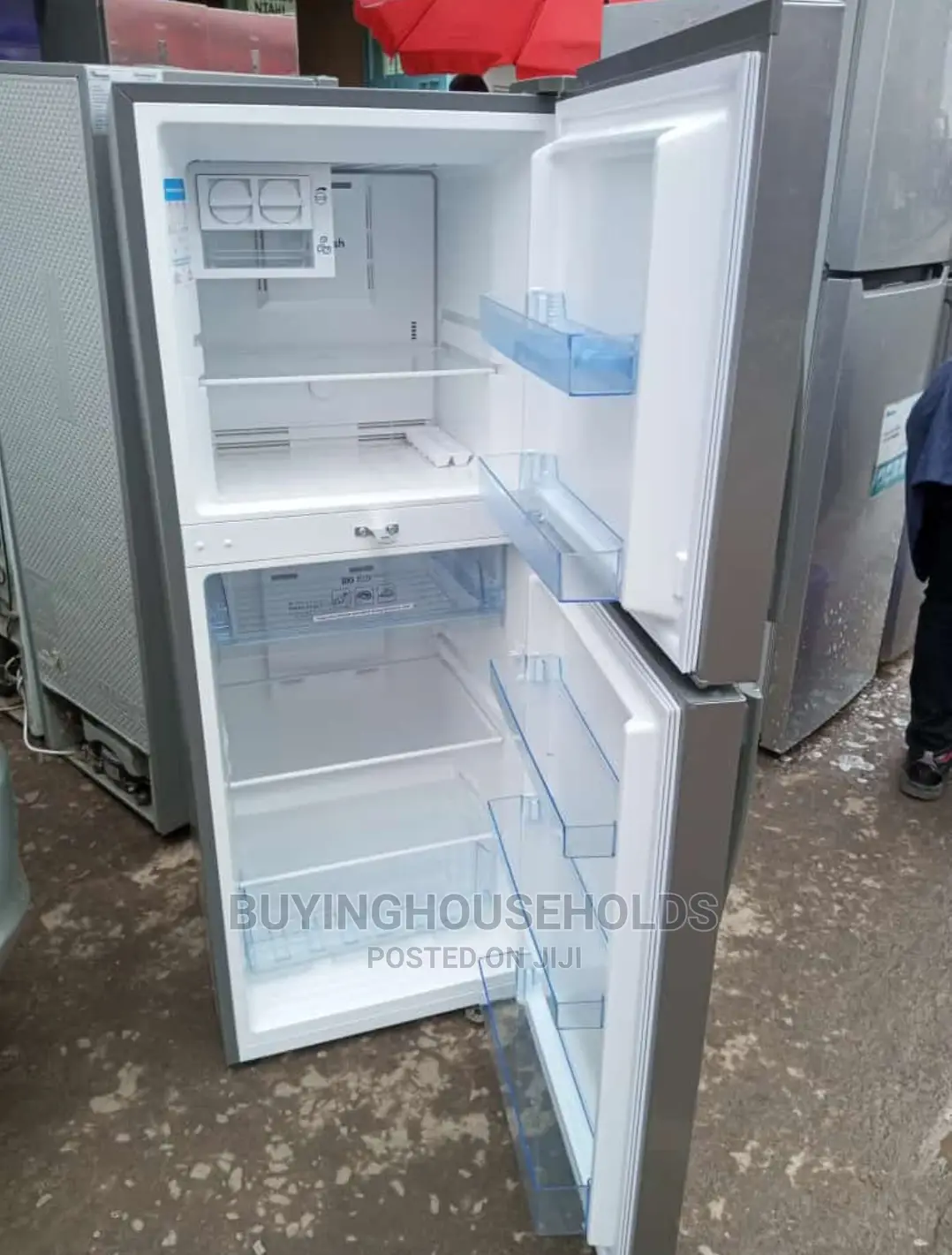 Ramtons 196L Two Door Non Frost Fridge