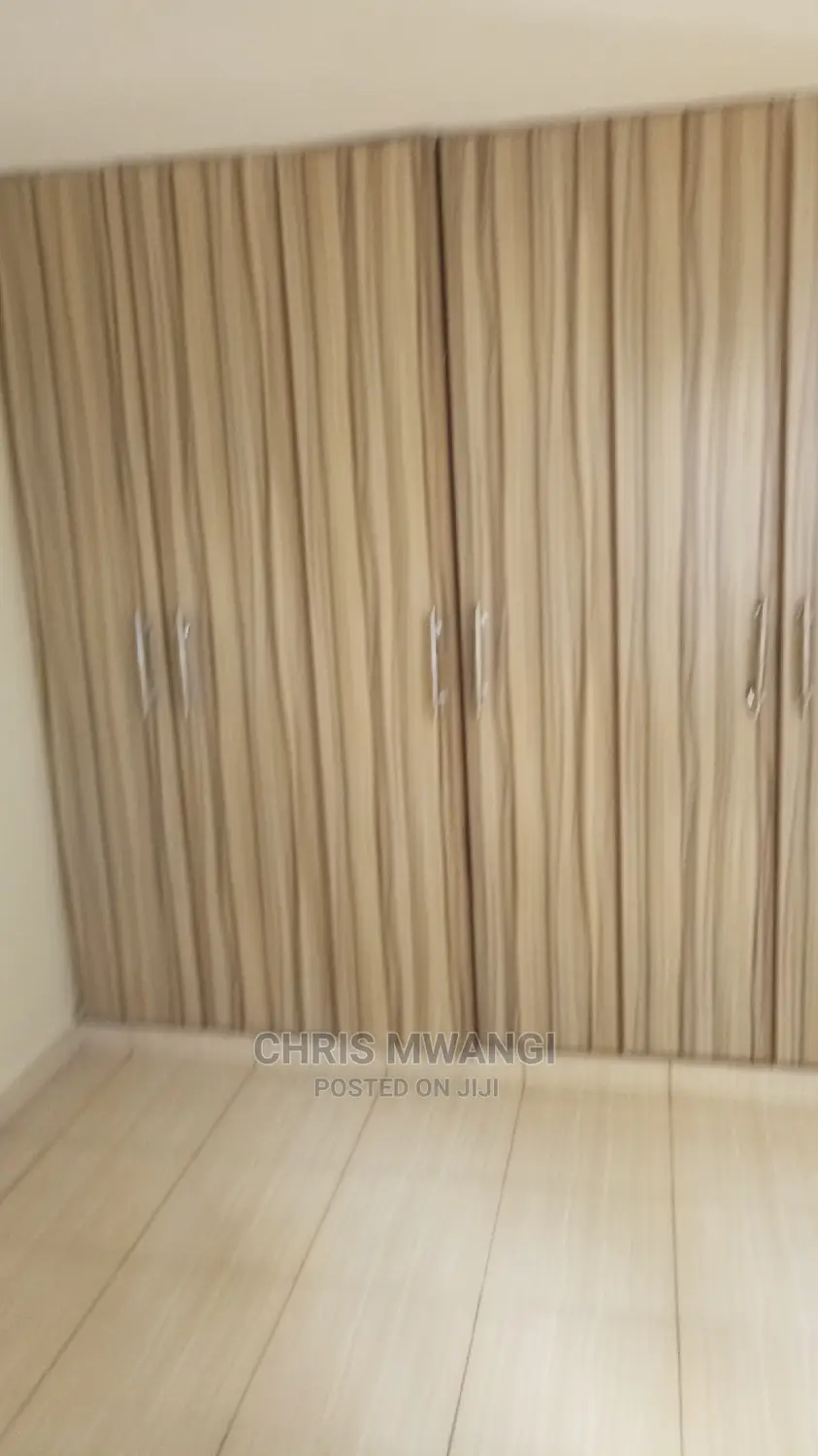 2bdrm Block of Flats in Ruaka Estate for Sale