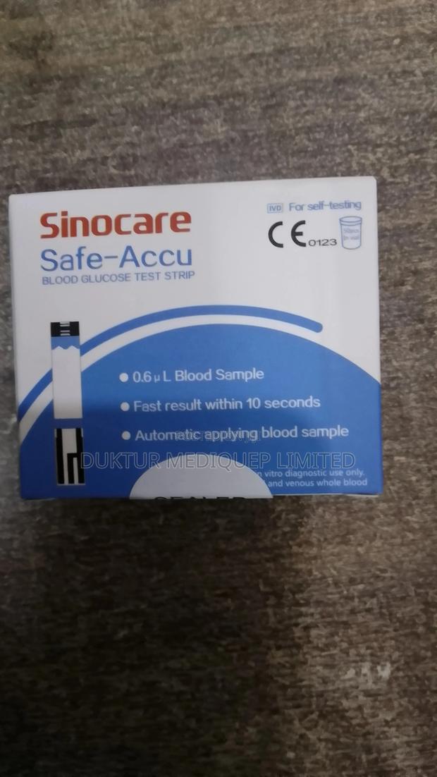 Sinocare Glucose Meter and Srips 50strips - main view