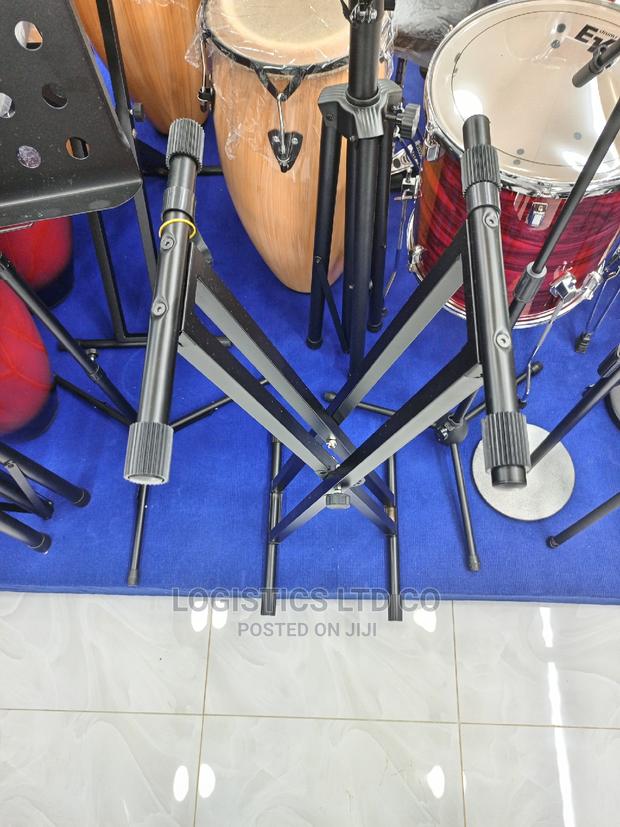 Double Keyboard Stand