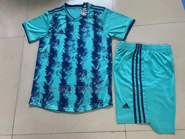 Quality Soccer Uniforms - thumbnail 2