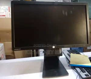 Clean HP Stretch 22inches TFT Display Monitor