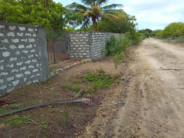 Beach Front Malindi Land - thumbnail 7