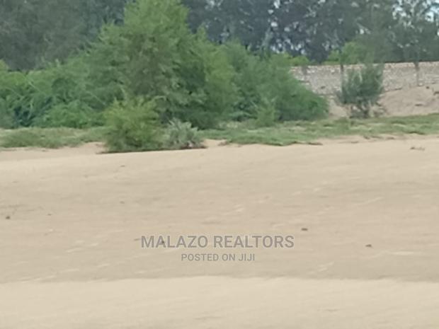 Beach Front Malindi Land - thumbnail 11