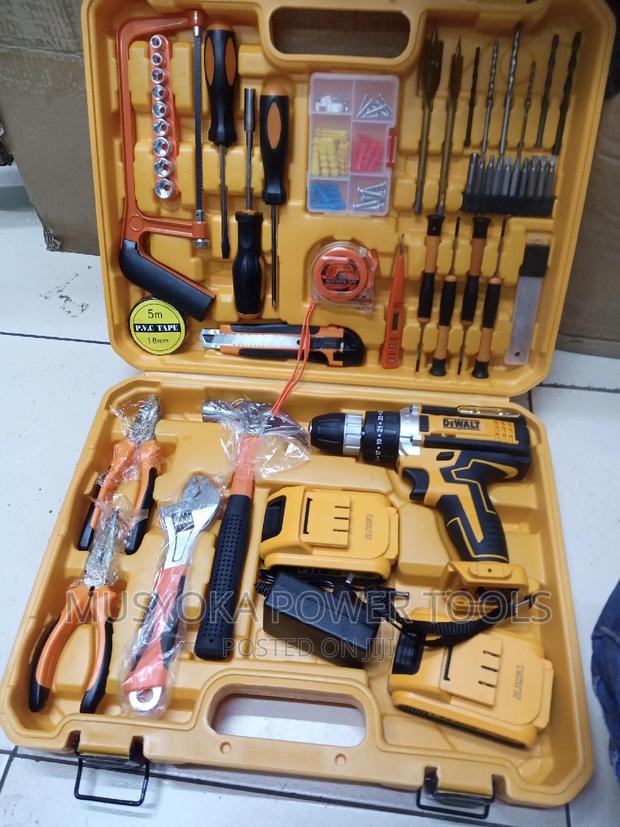 Dewalt 21V Cordless 47PC Tool Set WITH 2 Batteries - main view