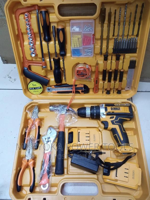 Dewalt 21V Cordless 47PC Tool Set WITH 2 Batteries - thumbnail 3