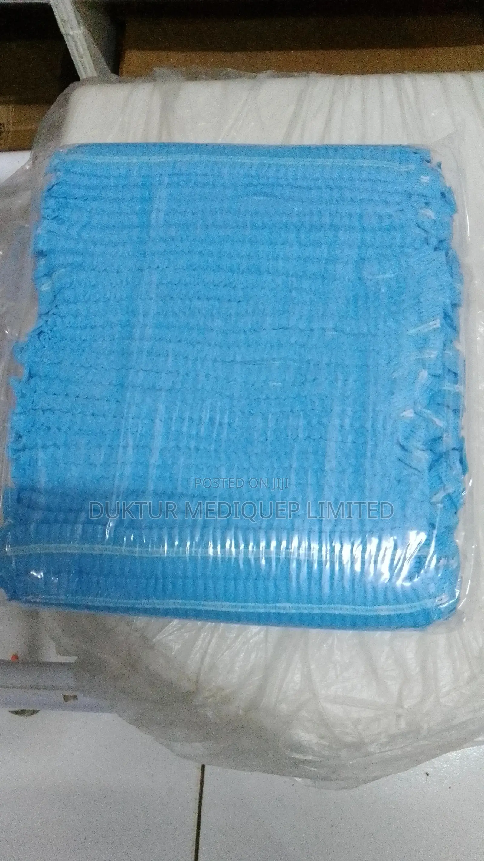 100pcs Theater Caps