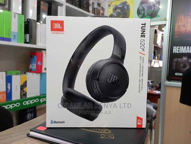 JBL Tune 520 Wireless Headphones - main view