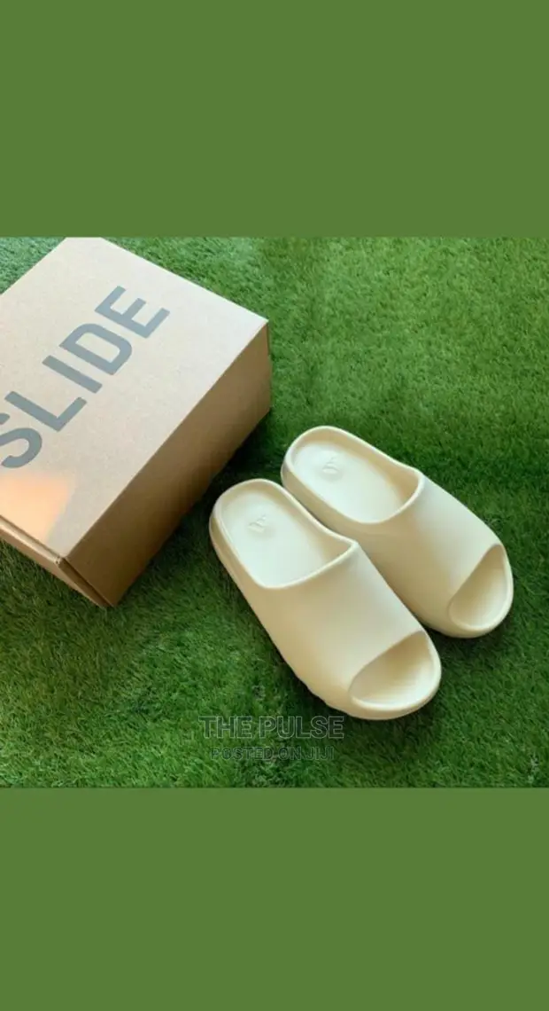 yeezy slide 45