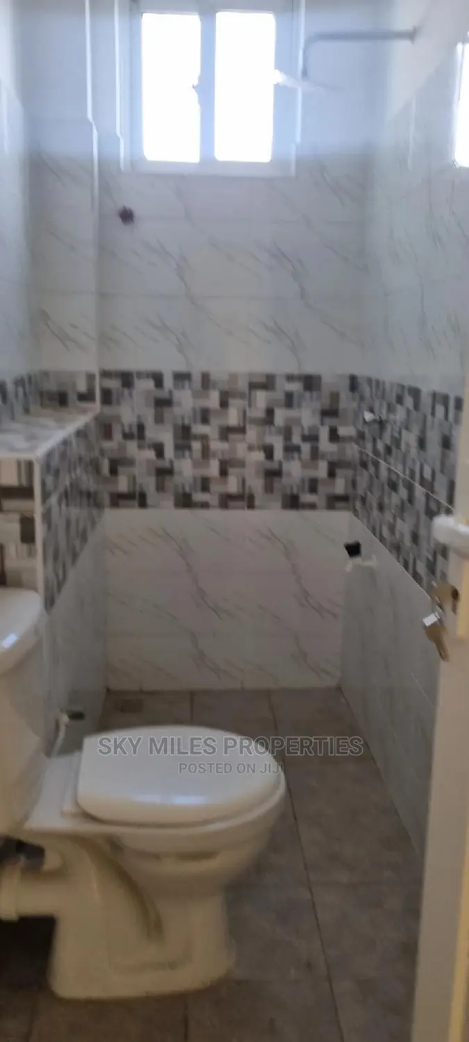2bdrm Apartment in Mtwapa Posta for sale