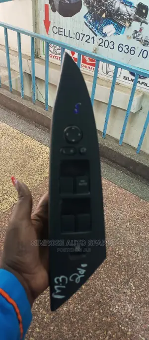 Mazda Axela Main Door Switches.