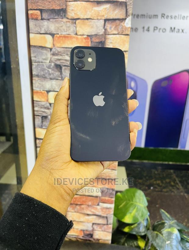 Apple iPhone 12 256 GB Black - main view