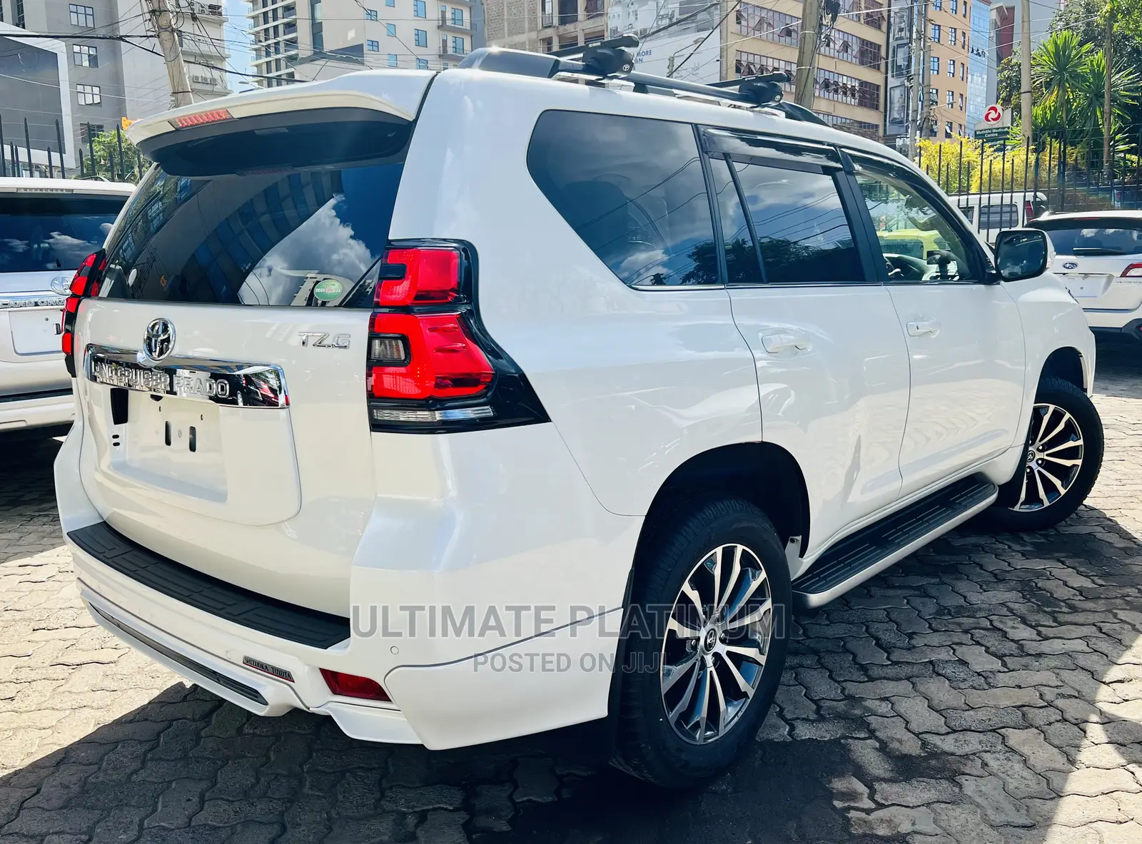 Toyota Land Cruiser Prado 2.8 2018 White