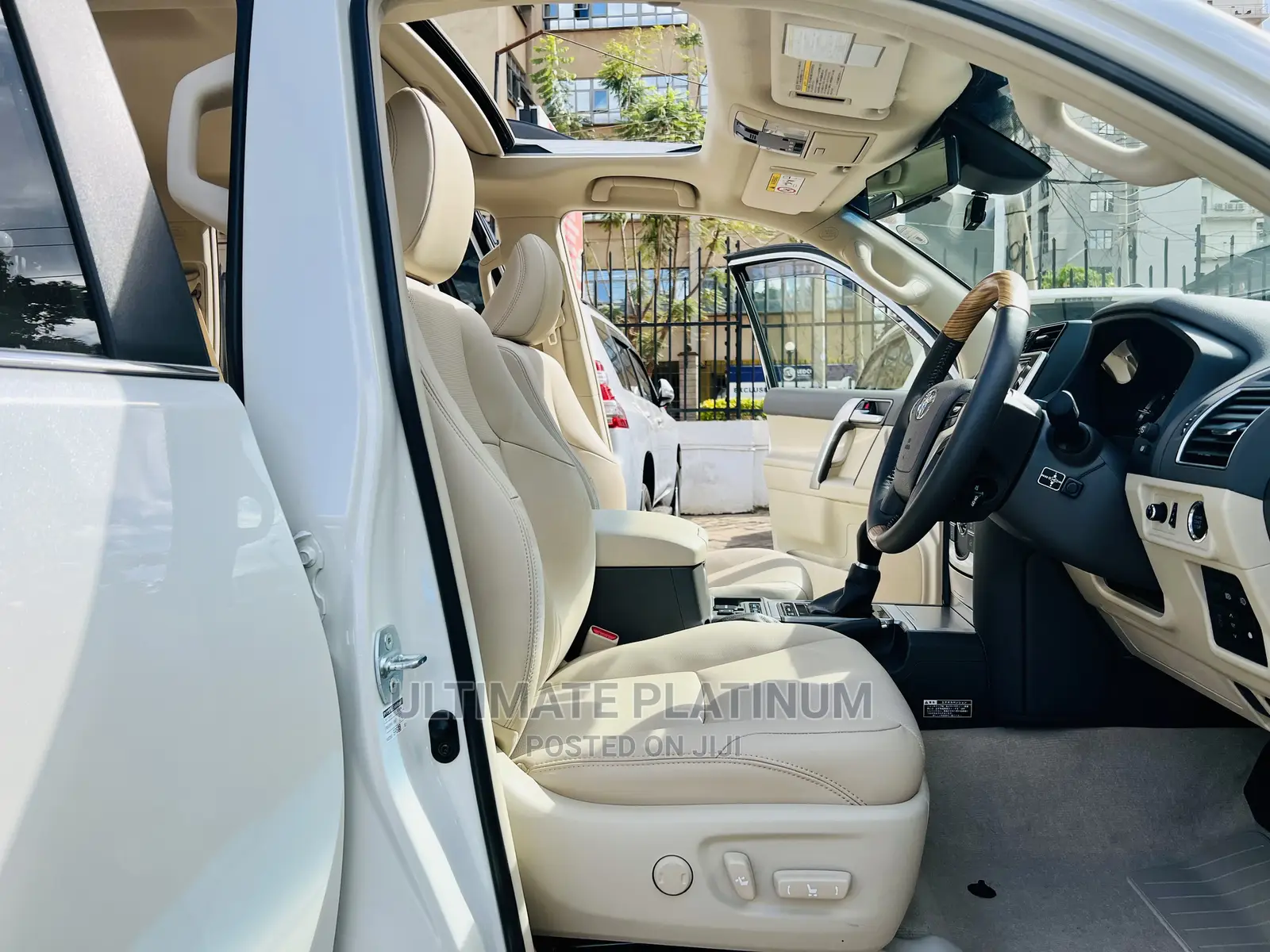 Toyota Land Cruiser Prado 2.8 2018 White