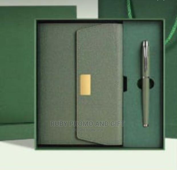 Jungle Green Executive Notebook and Pen - thumbnail 2