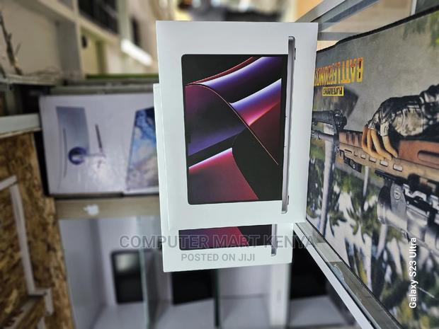 New Laptop Apple MacBook Pro 8GB Apple M2 SSD 512GB - thumbnail 5