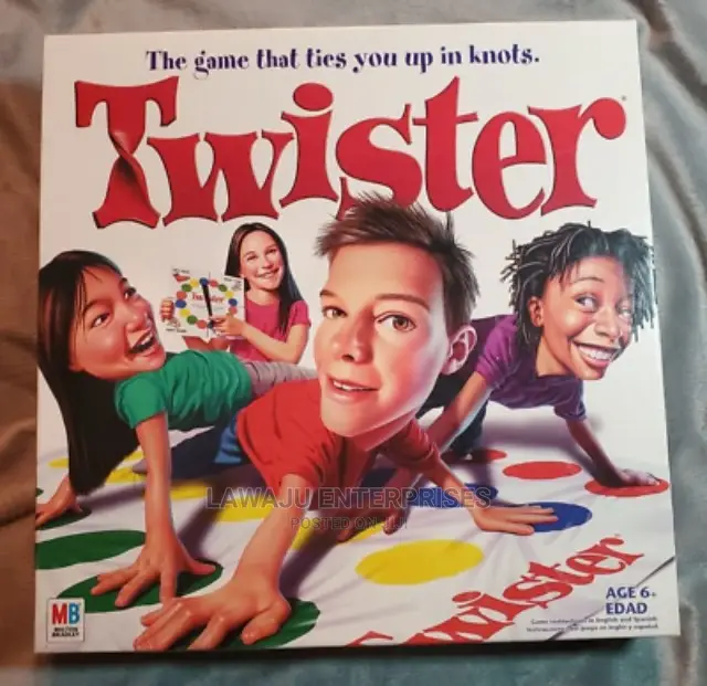 Twister - Kids Edition Game, Age 6+