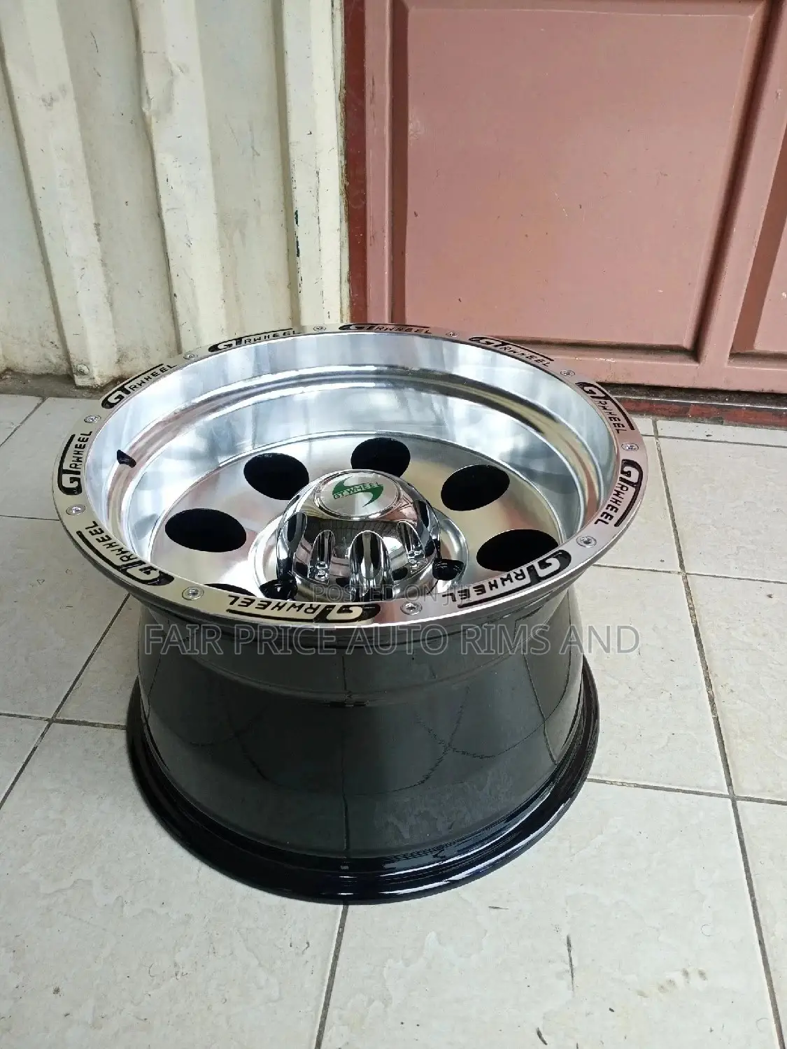 Landcruiser Size 16 *5 10J