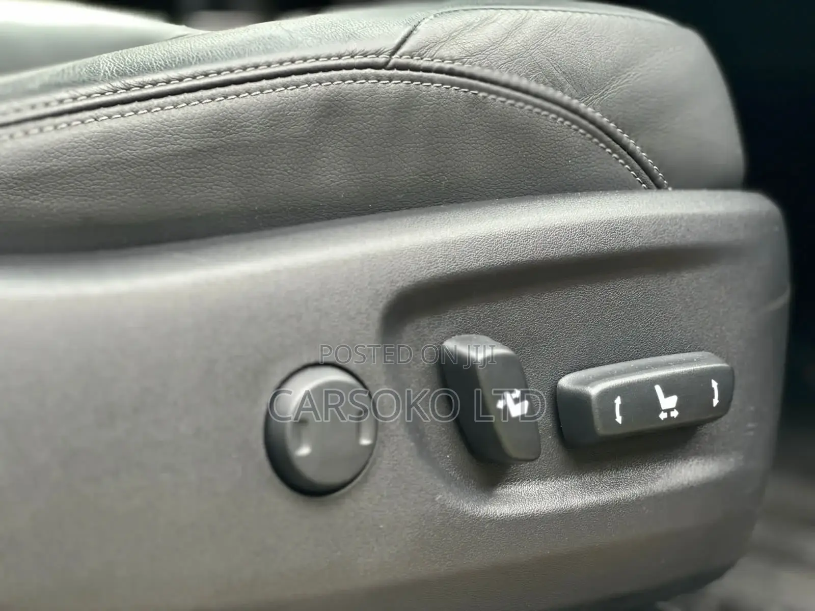 Toyota Land Cruiser Prado 2018 Black