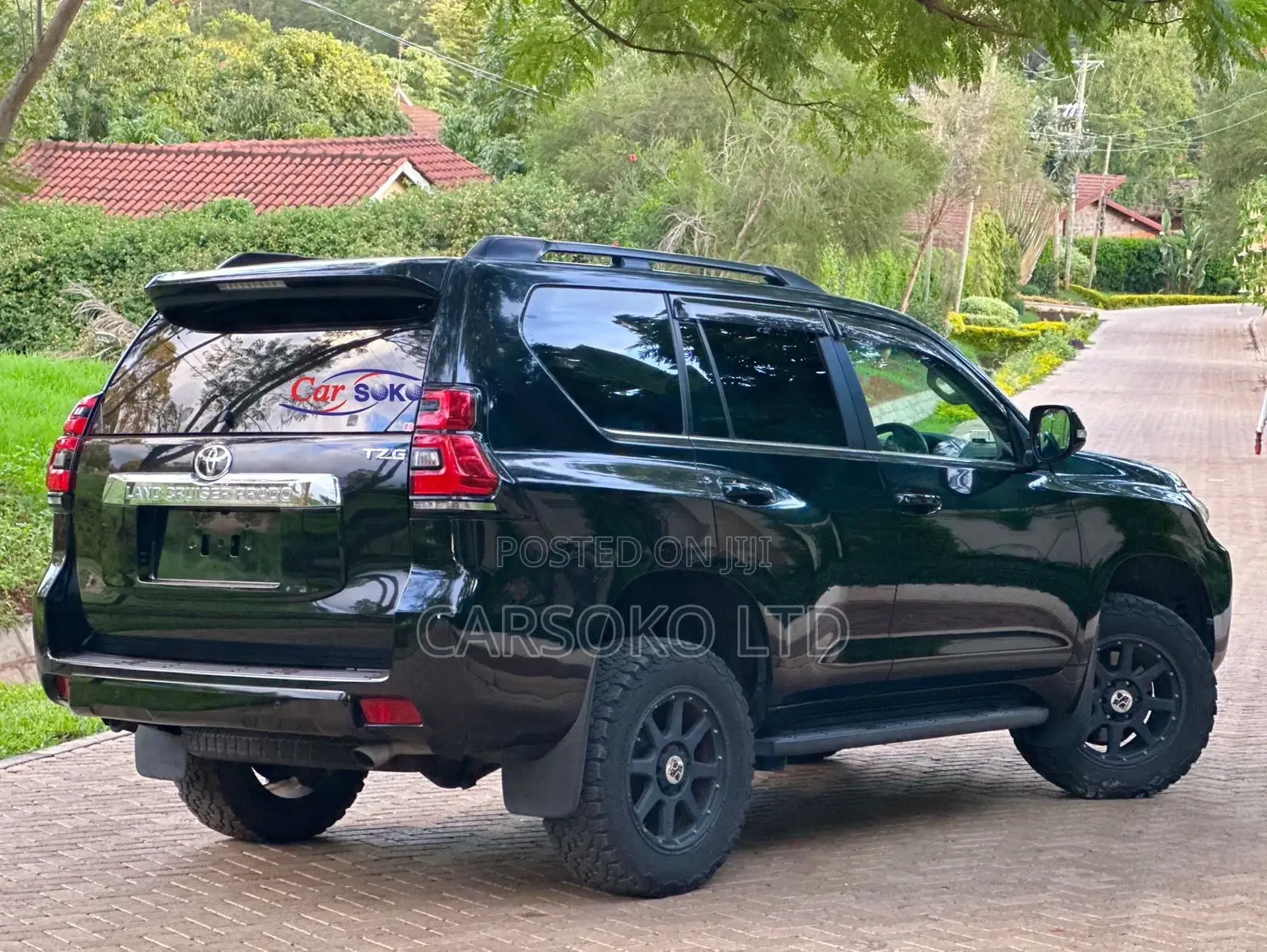 Toyota Land Cruiser Prado 2017 Black