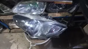 Latio Headlight 2014-2016