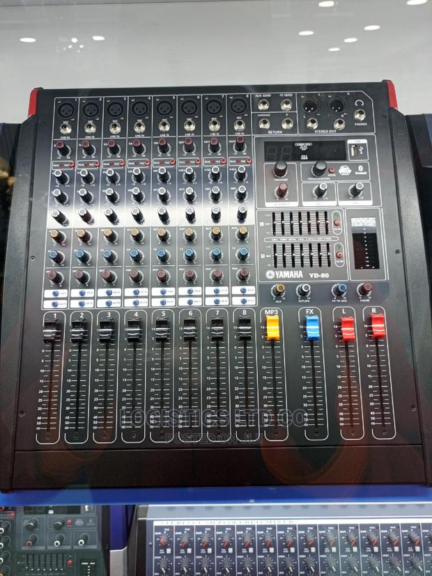 Yamaha YD-80 8channel Powered Mixer"Active" - thumbnail 2