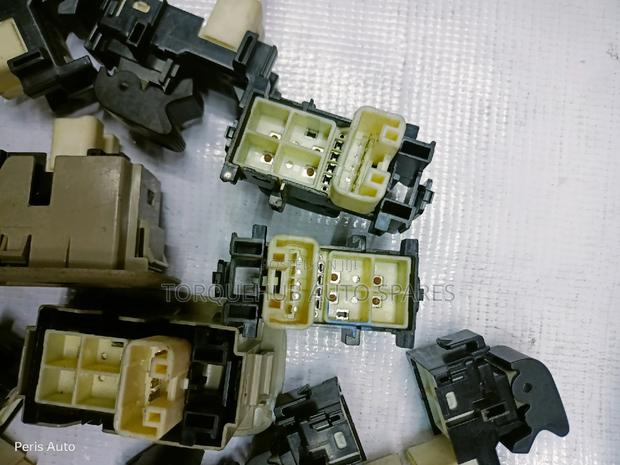 Toyota Rear Door/Single Switch - thumbnail 2