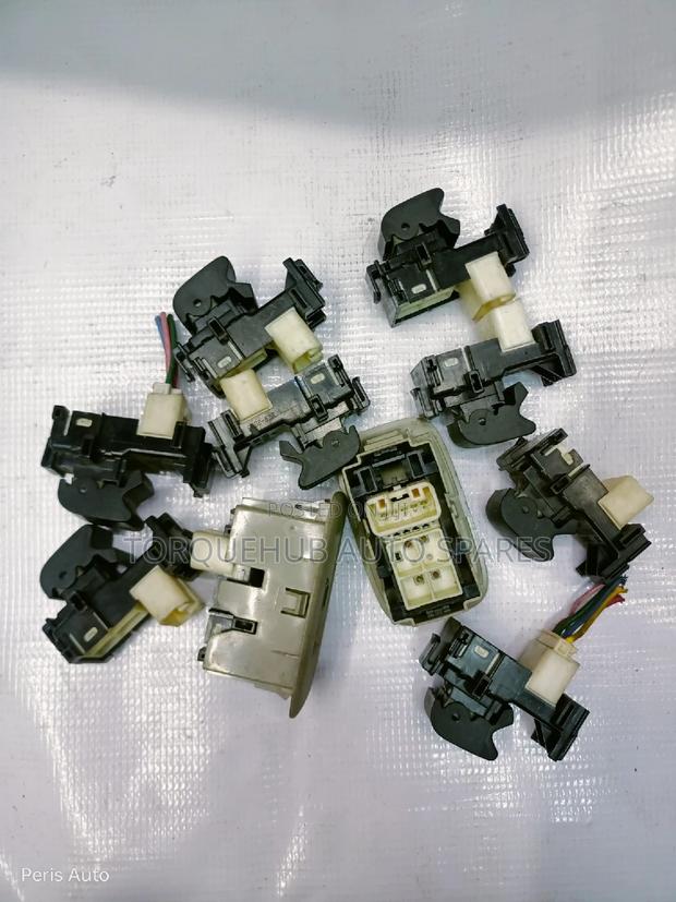 Toyota Rear Door/Single Switch - thumbnail 3