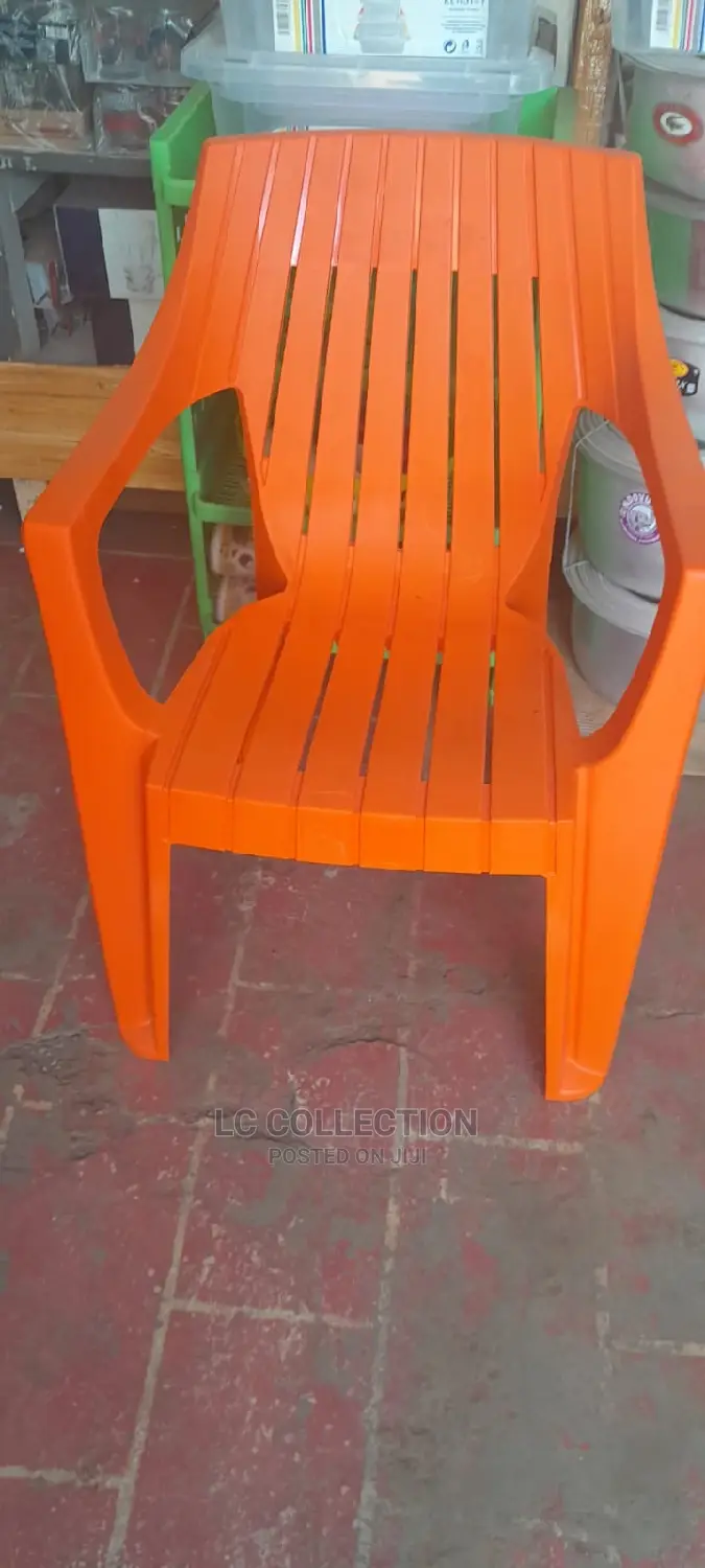 Plastic Chair