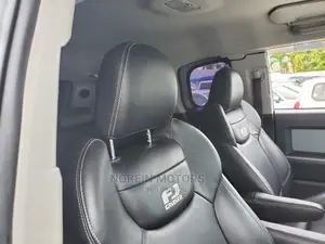 Toyota FJ Cruiser 2017 Gray