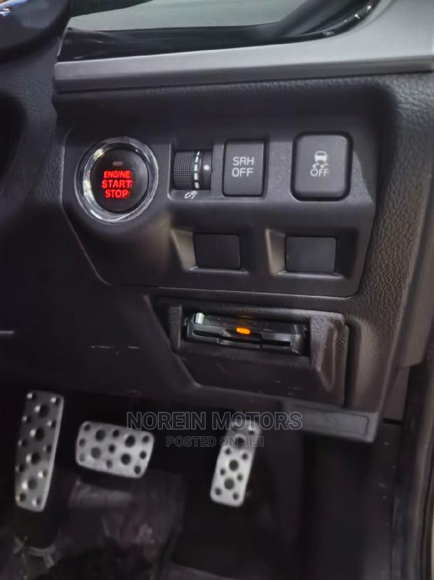 Subaru Forester 2016 Gold - thumbnail 2