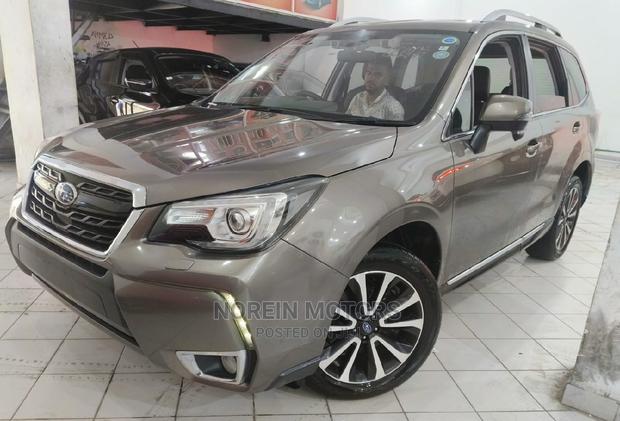 Subaru Forester 2016 Gold - thumbnail 3