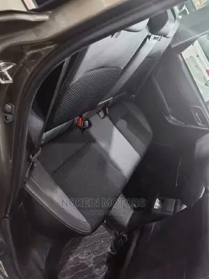 Subaru Forester 2016 Gold