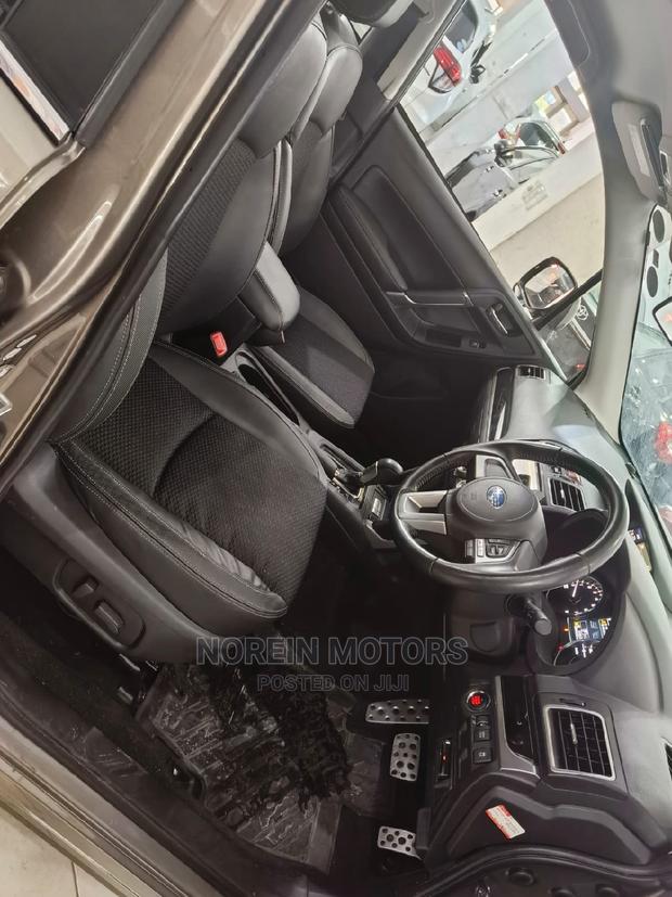 Subaru Forester 2016 Gold - thumbnail 5