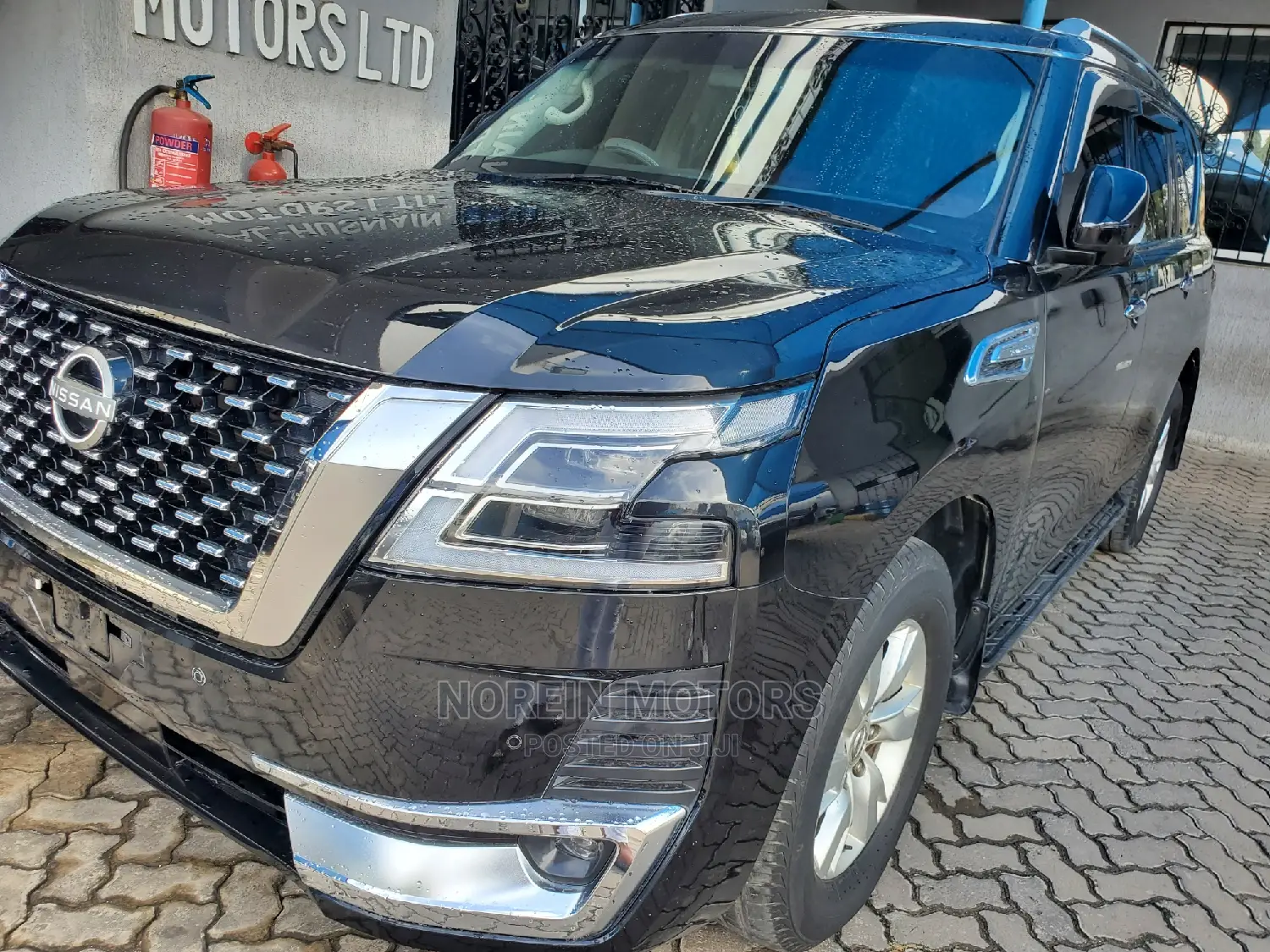 Nissan Patrol 2017 Matt Black