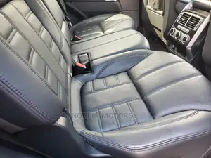 Land Rover Range Rover Vogue 2016 Blue