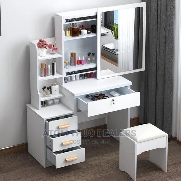 Executive Dressing Table With Sliding Mirror.,., - main view