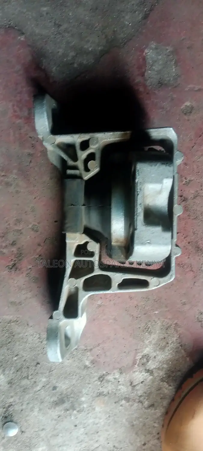 Mazda Premacy Timming Engine Mountain